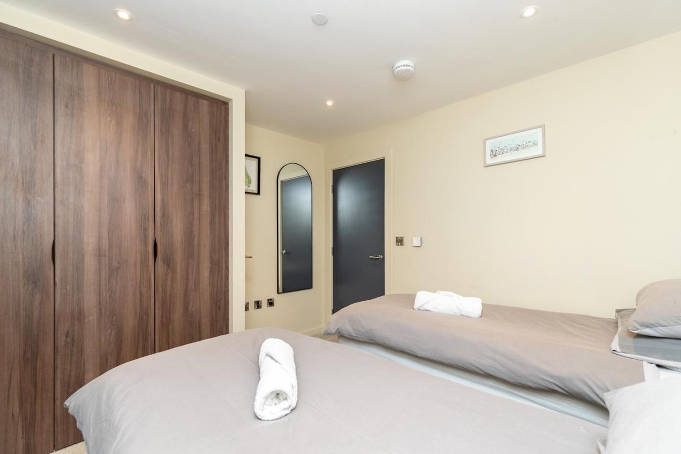 20 Hudson Quarter - Free Parking - Centre *